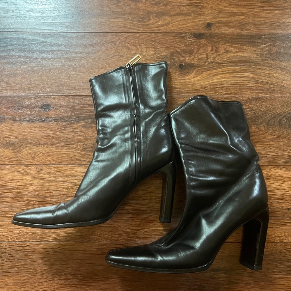 Vintage Gucci Women’s Black Leather Square Toe Heeled Boots 8B - Picture 2 of 7